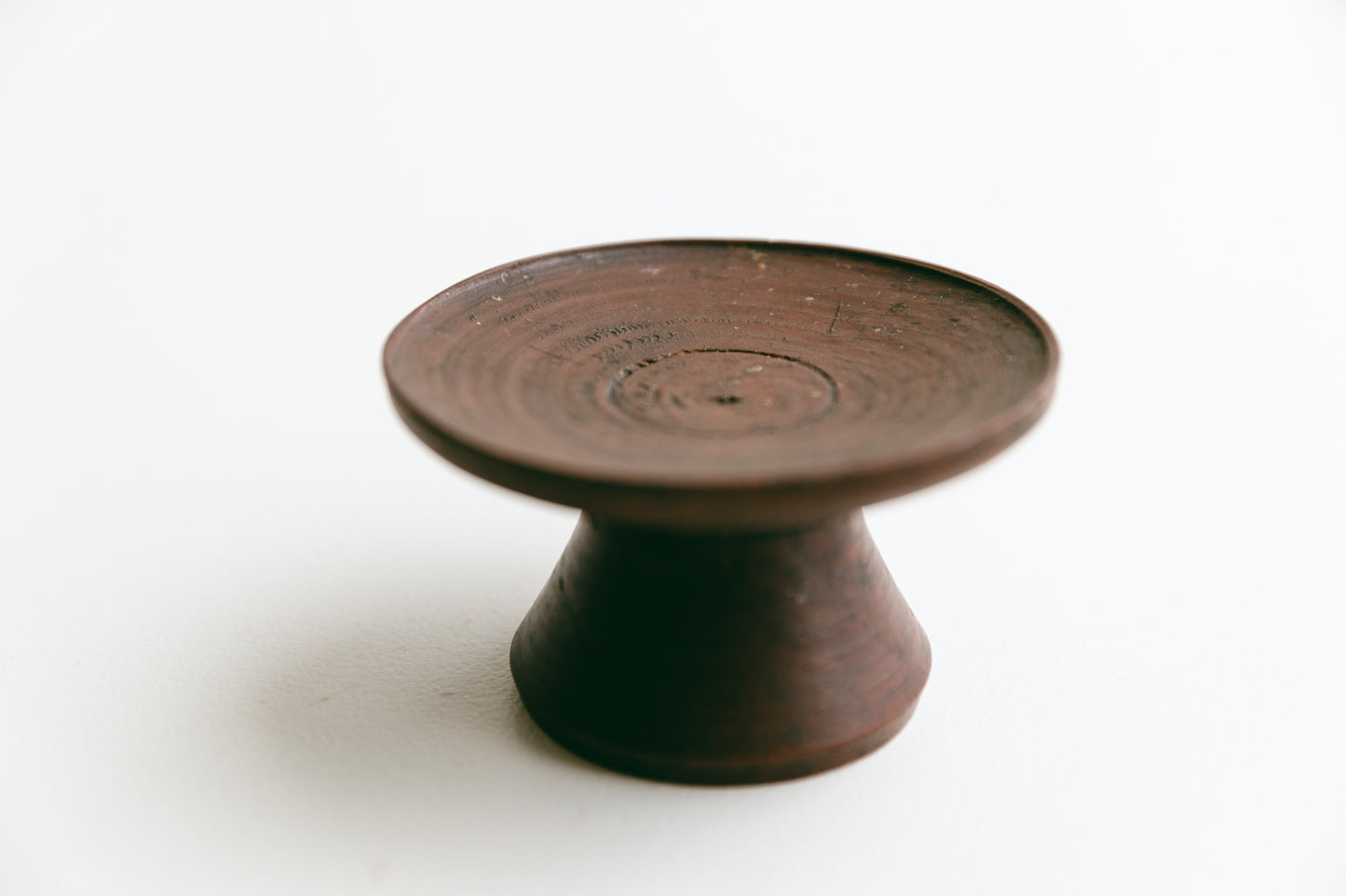 【アンティーク品】李朝時代 木製高台(小サイズ:Q37)