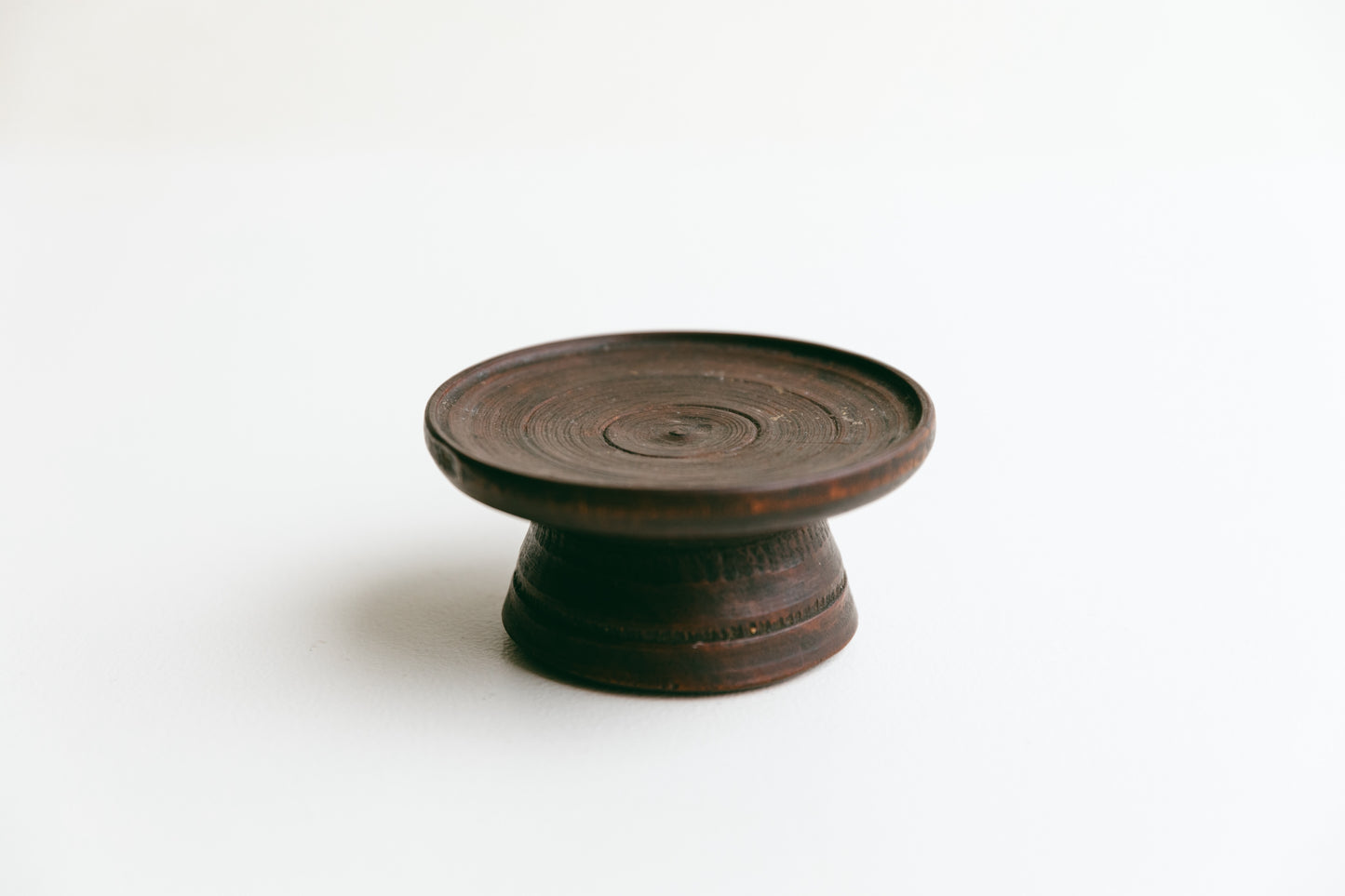 【アンティーク品】李朝時代 木製高台(小サイズ:8BV)