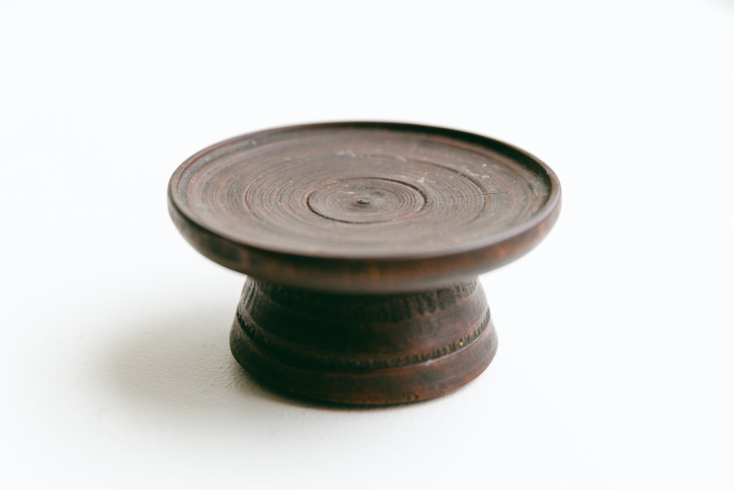 【アンティーク品】李朝時代 木製高台(小サイズ:8BV)