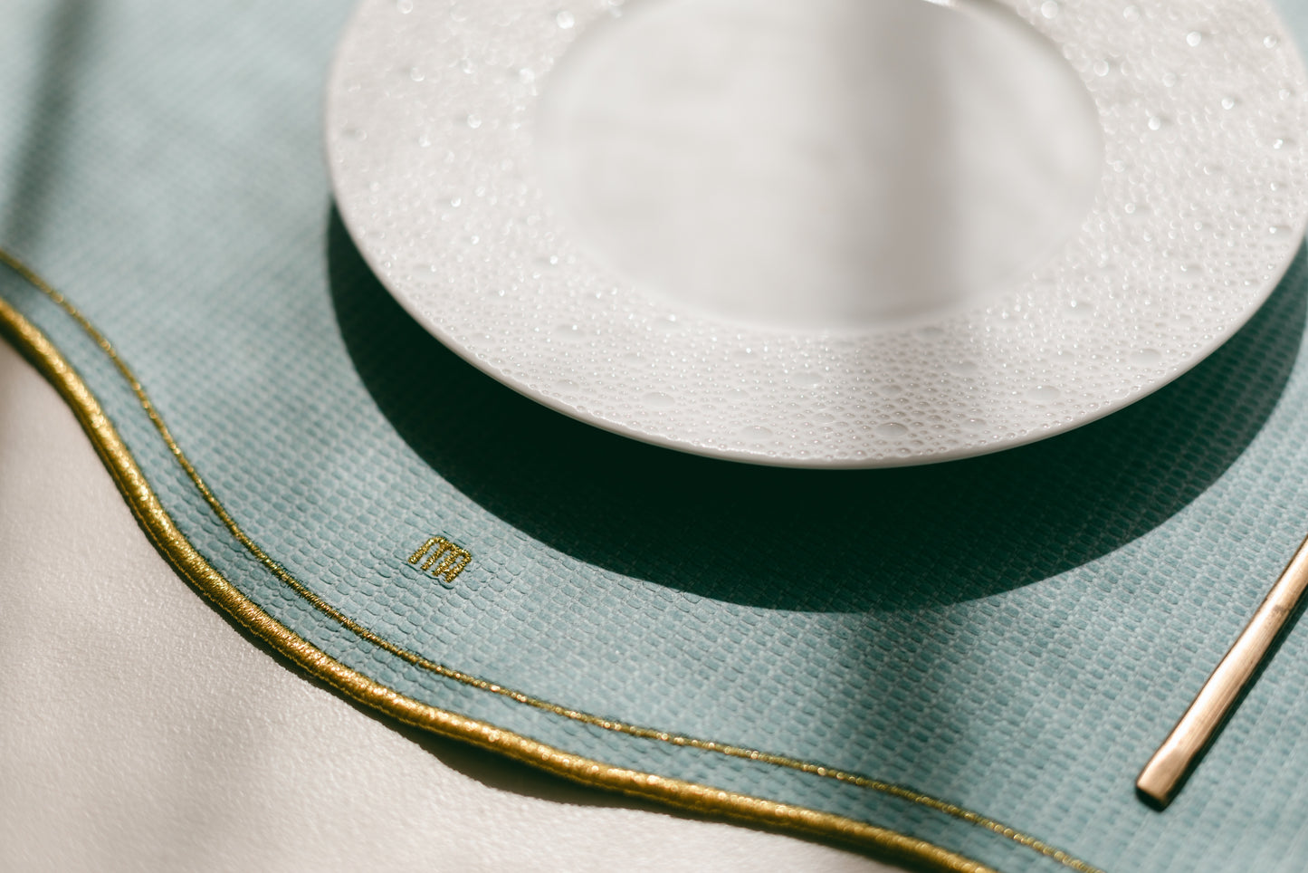 【MAISON DE ART】テーブルマット・ゴールドコレクション(ブルー)