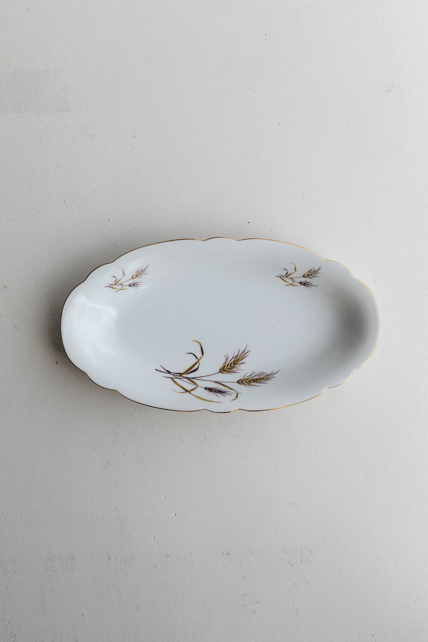 【アンティーク品】ヨーロッパ 花柄楕円皿(小)